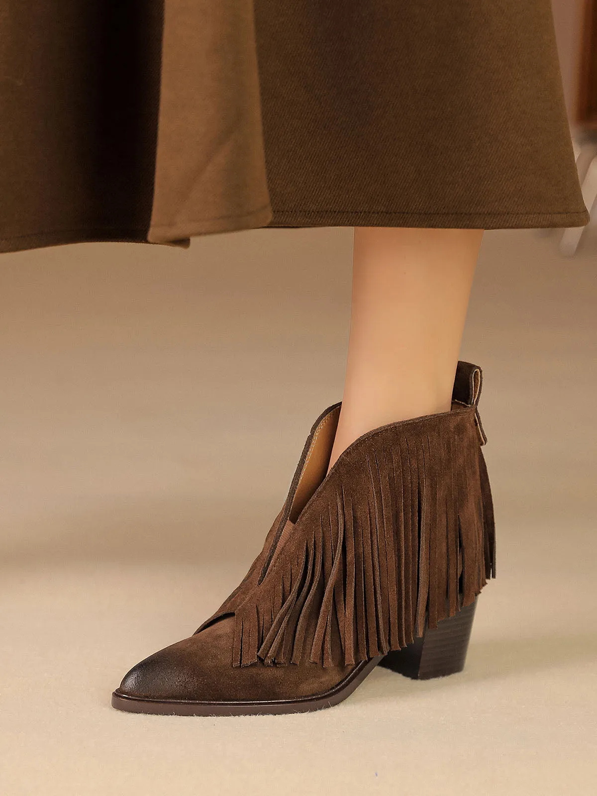 Women's Fringe Solid Color Chunky Heel Pointed Toe Leather Boho Boots